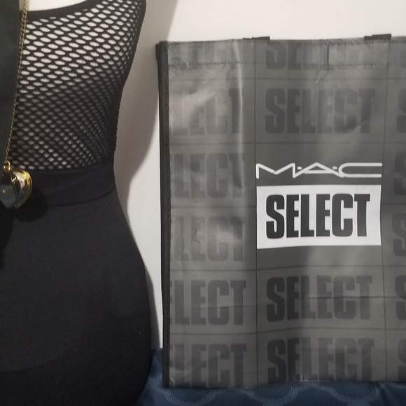 MAC Cosmetics Handbags - MAC Tote Bag MAC Cosmetics Handbags - MAC Tote Bag